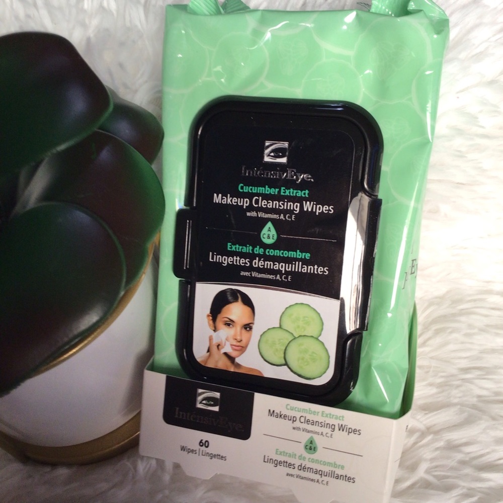 💥8=$20 IntensivEye MakeUp Wipes